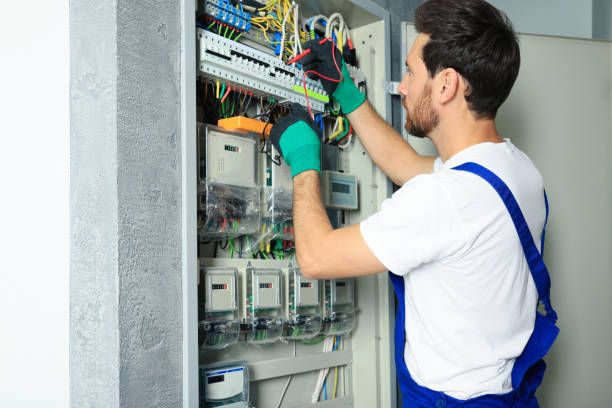 Best Home Electrical Repair  in Flower Hill, NY